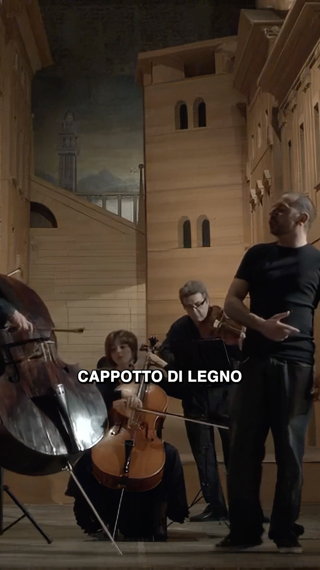 Lucariello, Ezio Bosso - CAPPOTTO DI LEGNO
Per la prima volta pubblicata in digitale dal 02/05/25

#eziobosso #Lucariello #cappottodilegno #RobertoSaviano